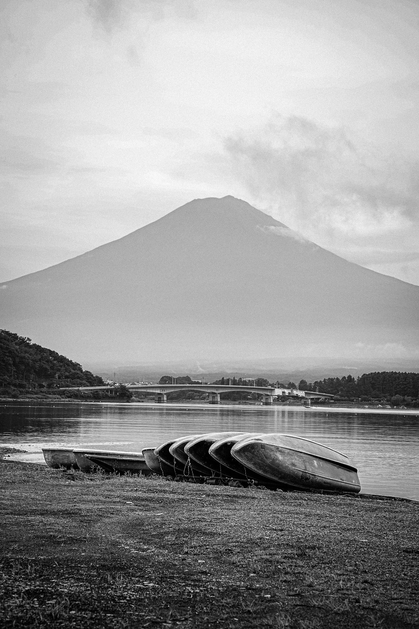 夏の幽玄な富士山